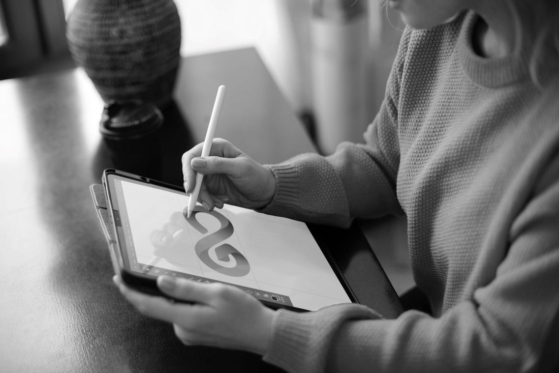 Shopify logo maker